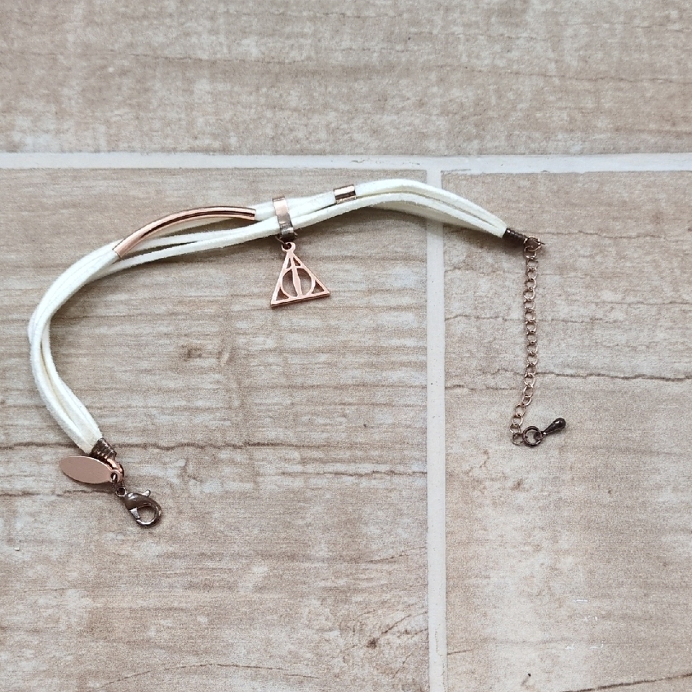 Harry Potter Deadly Hollowes. White and Rose Gold Bracelet with Triangle Charm